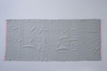MENEN Scarf