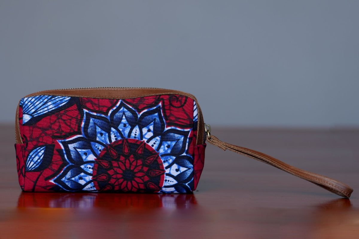 NIA Mini Bag